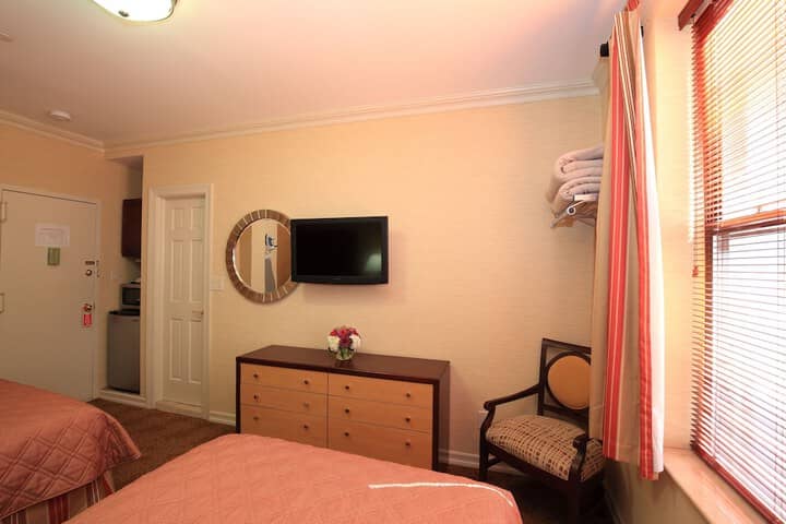 Room 14 of 89
